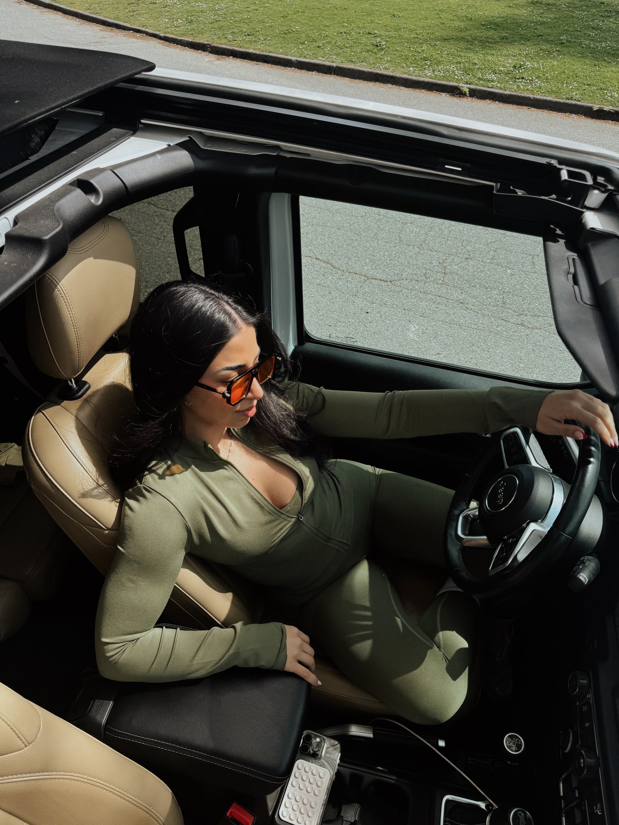 Seamless Longsleeve Full Zip - Olive