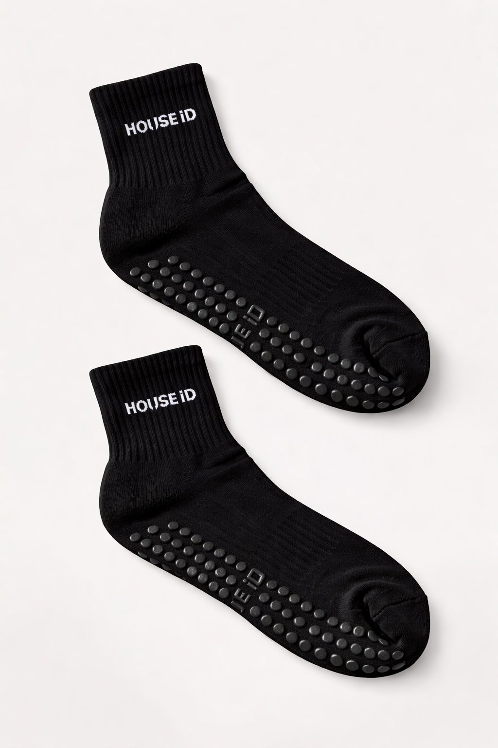 Grip Socks - Black/Black