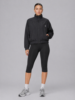Form Capri - Black