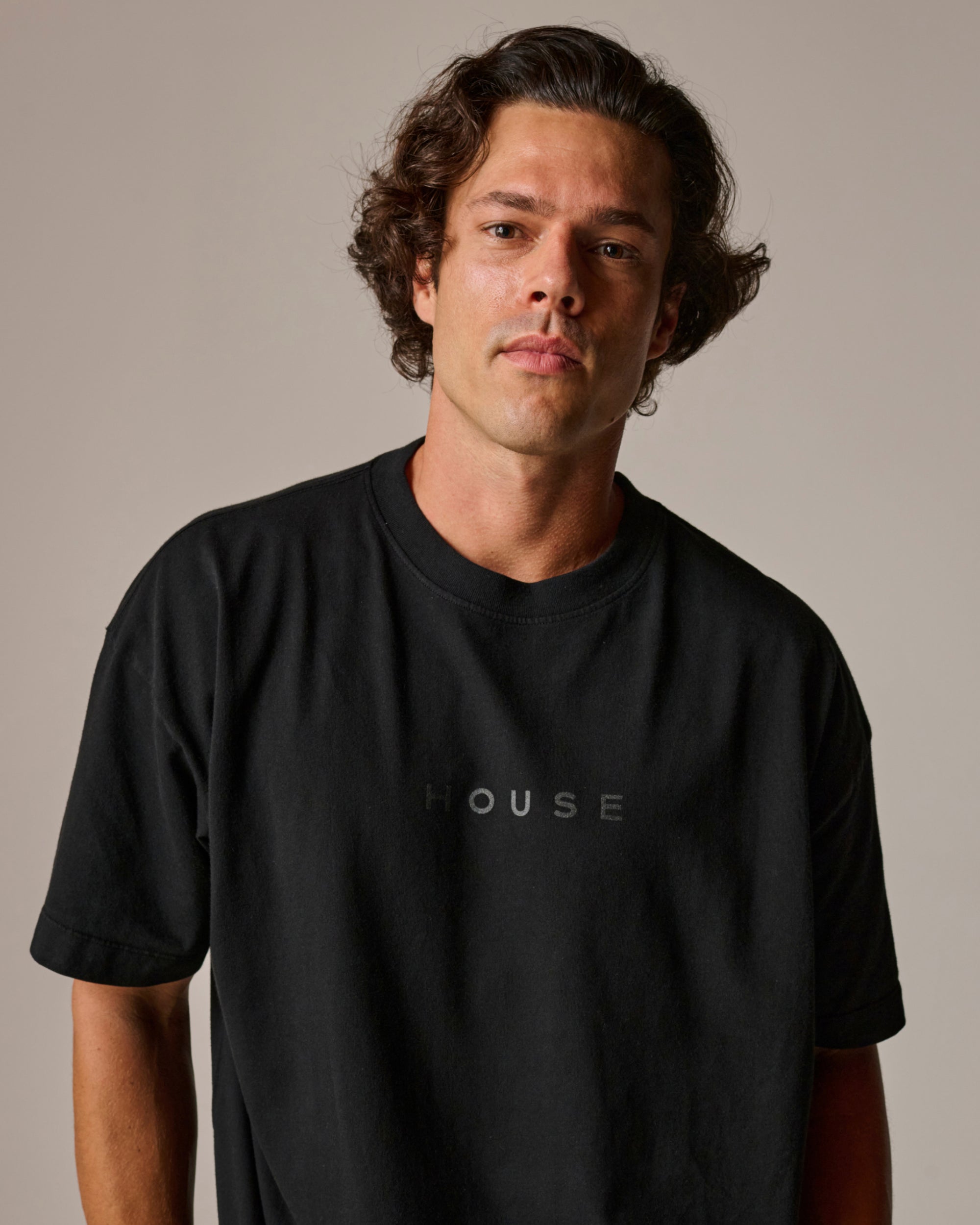 T-Shirt 002 - Black