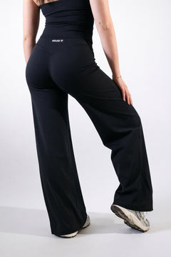 Form Wide Leg Pant - Black